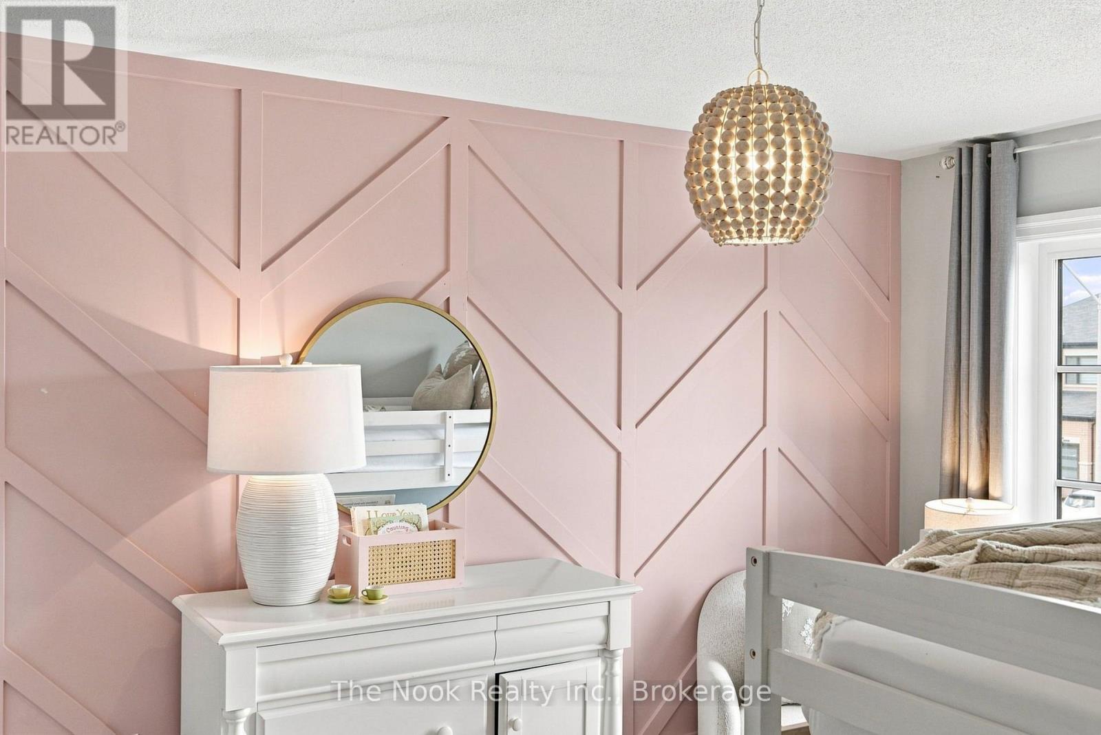 100 WOOLACOTT LANE - 35