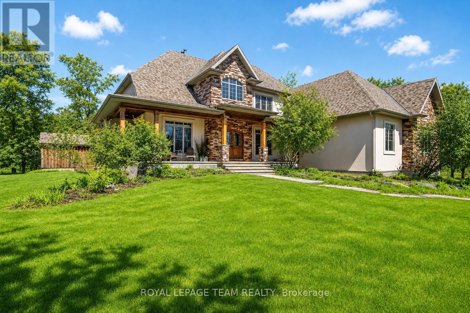 1671 REINDEER WAY - 4