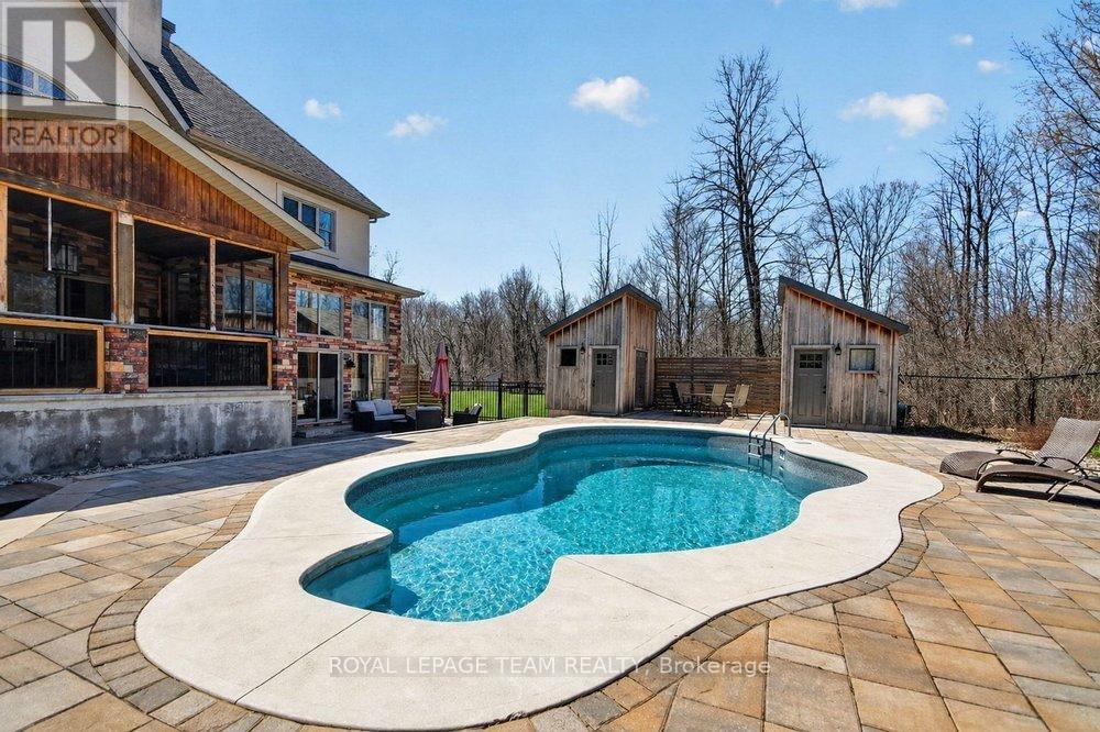 1671 REINDEER WAY - Image 7
