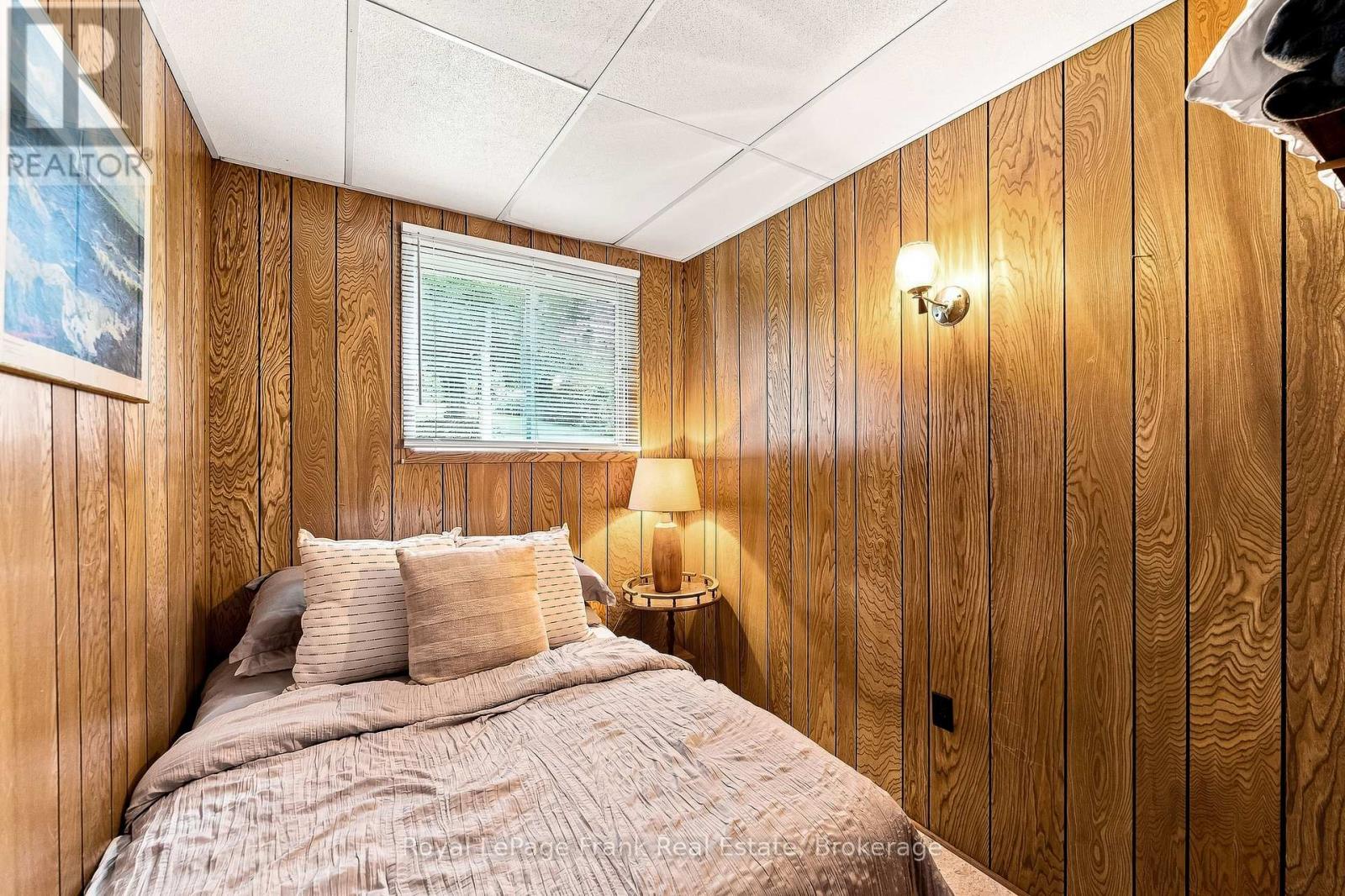 131 BALL POINT ROAD - Image 21