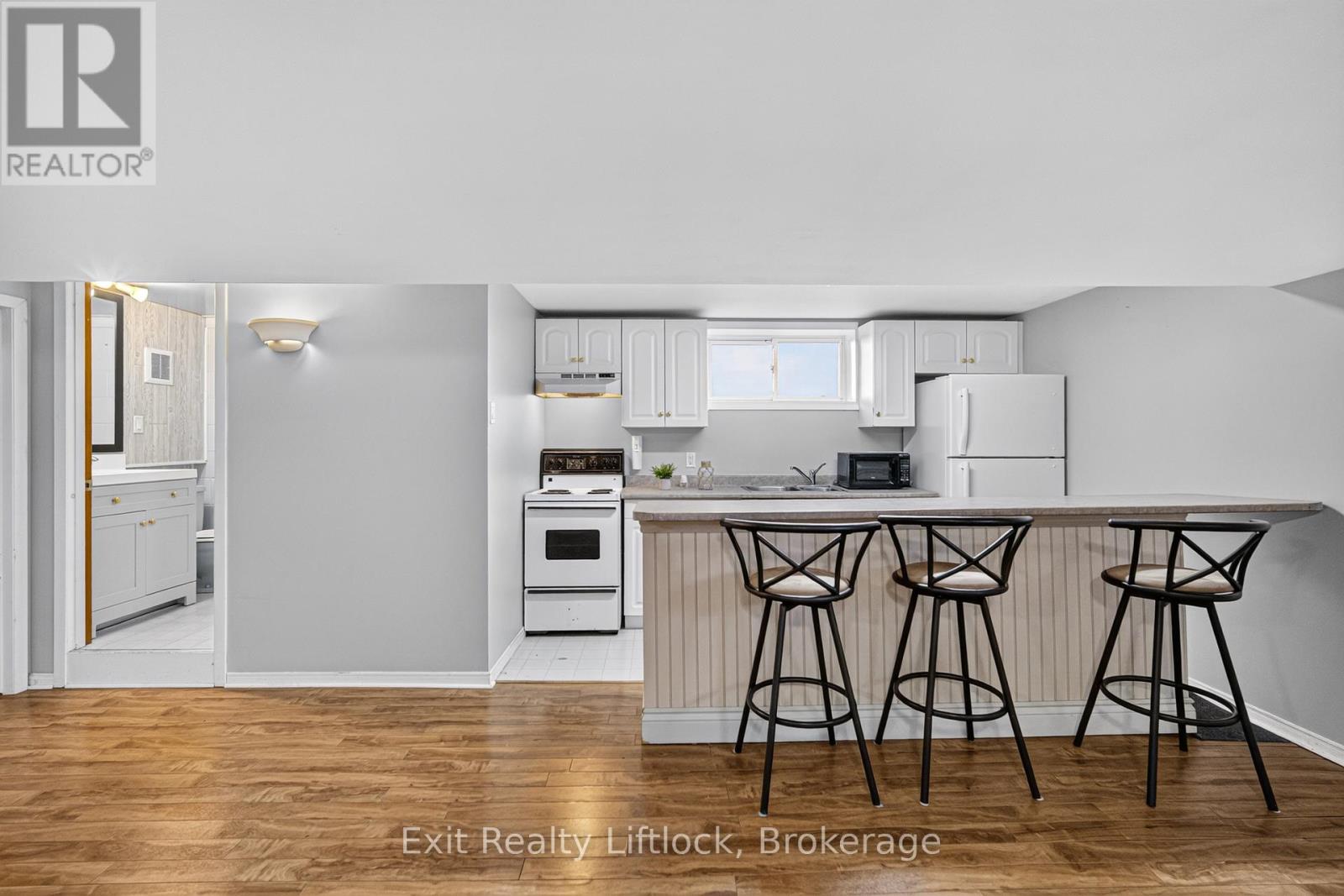 2289 BASE LINE ROAD - Image 20