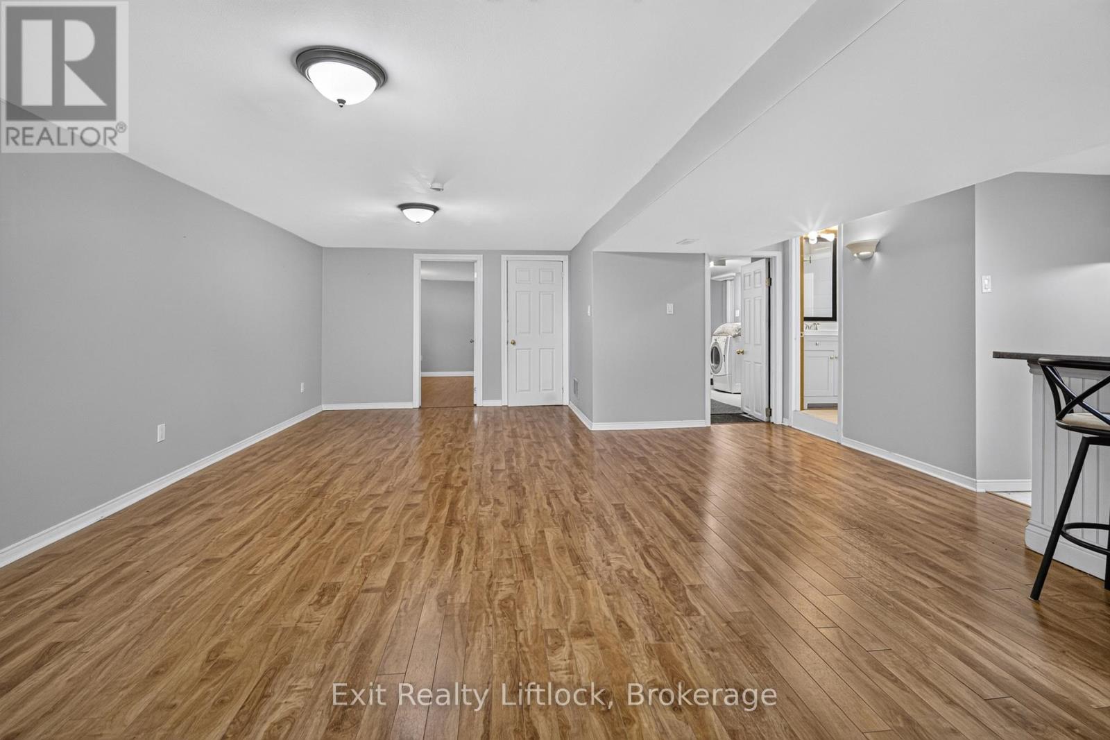 2289 BASE LINE ROAD - Image 24
