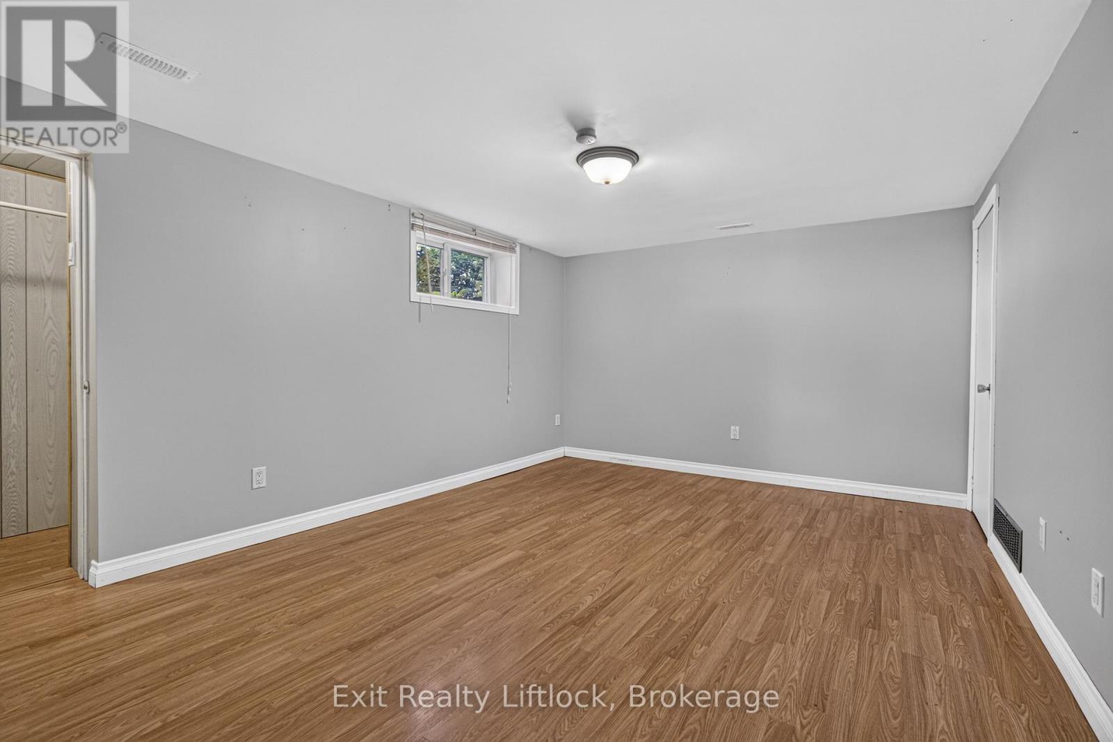 2289 BASE LINE ROAD - Image 26