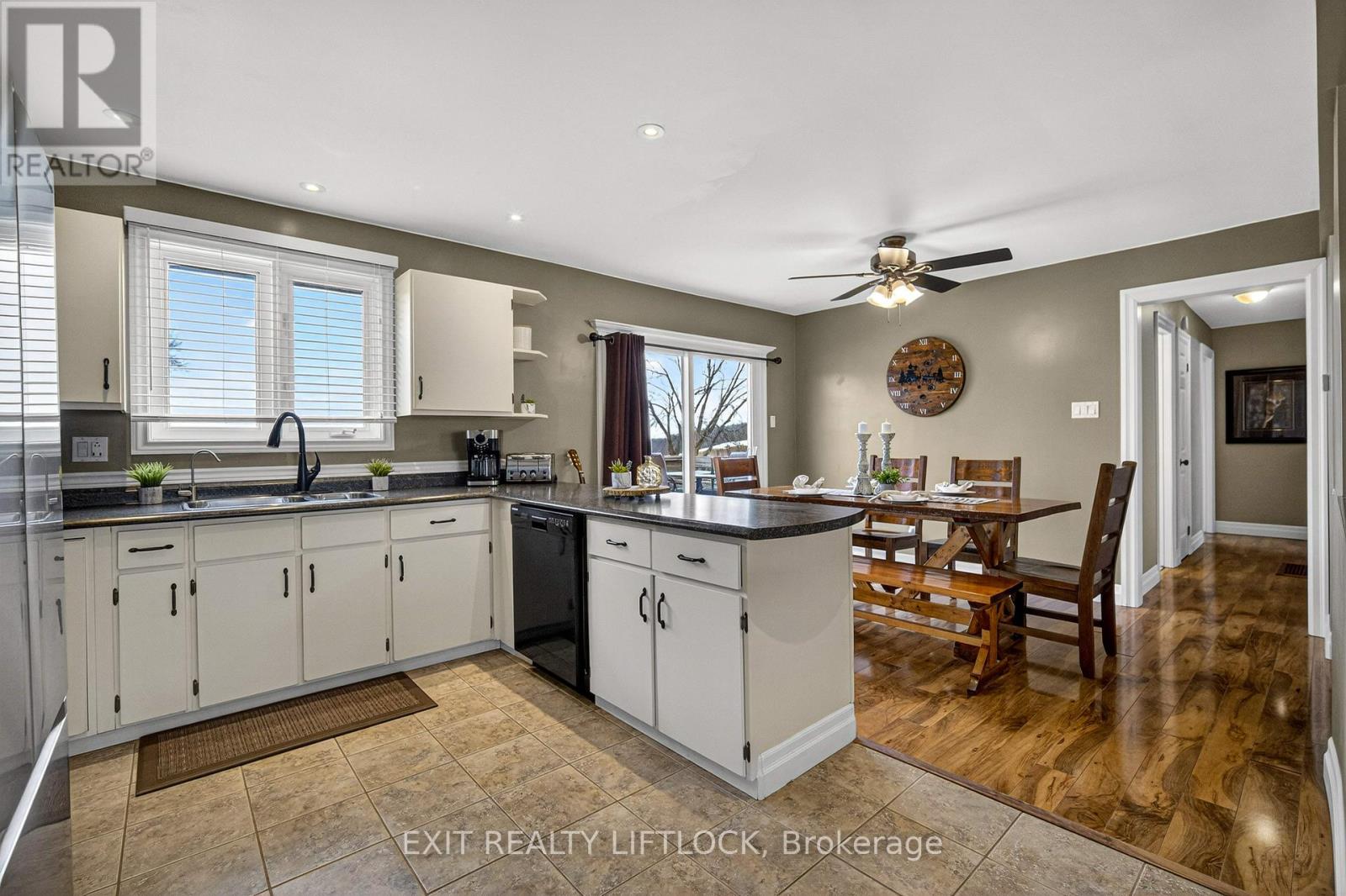 2289 BASE LINE ROAD - Image 5