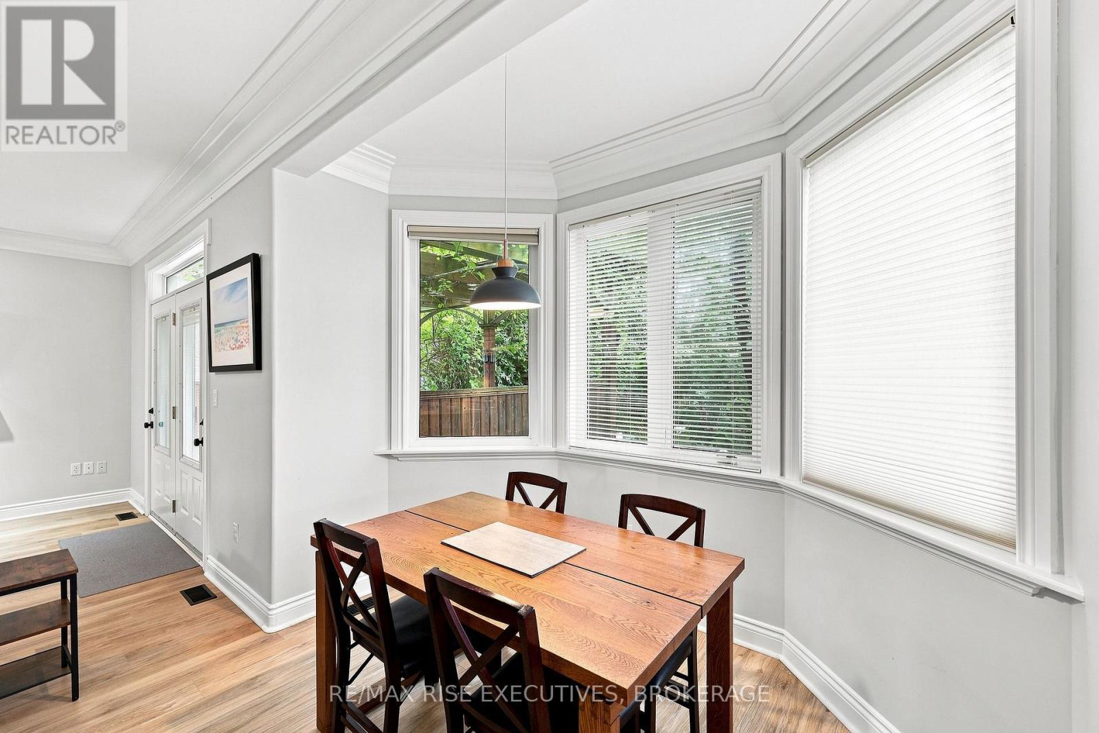 700 MELROSE STREET - 13