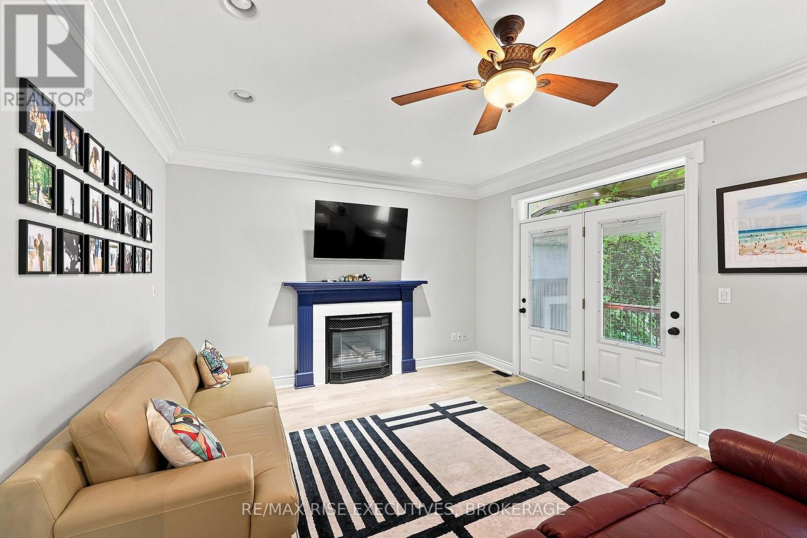 700 MELROSE STREET - 15