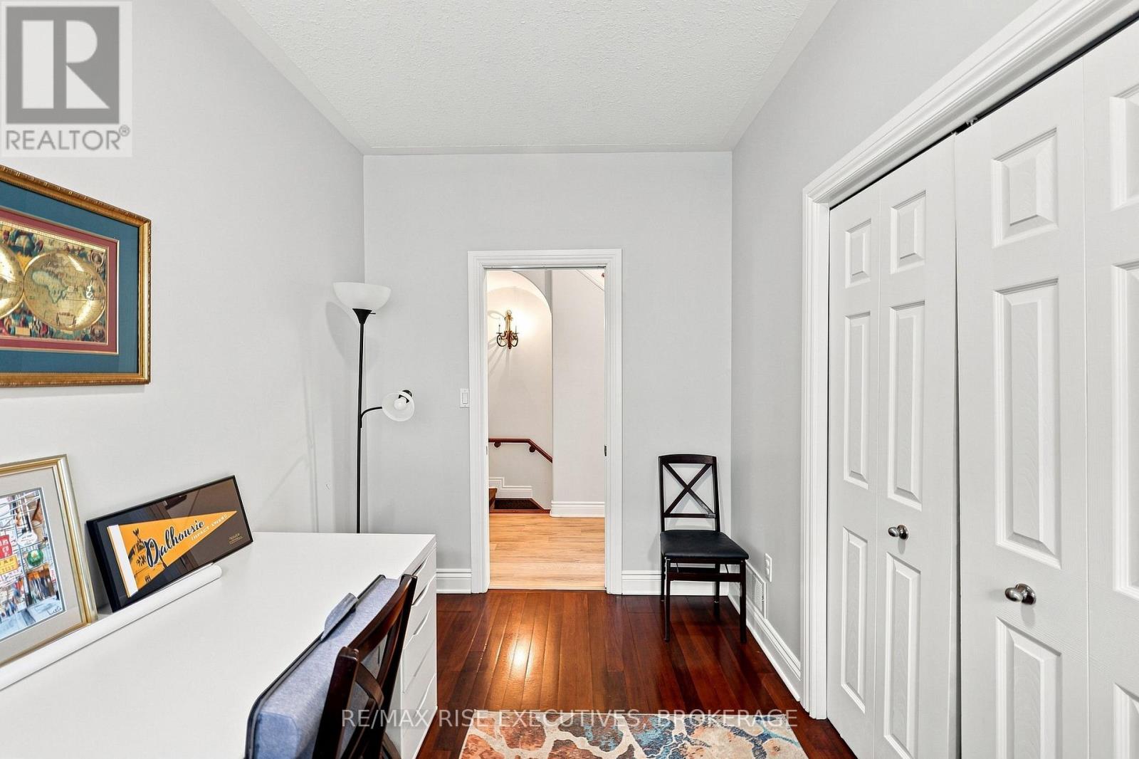 700 MELROSE STREET - 19