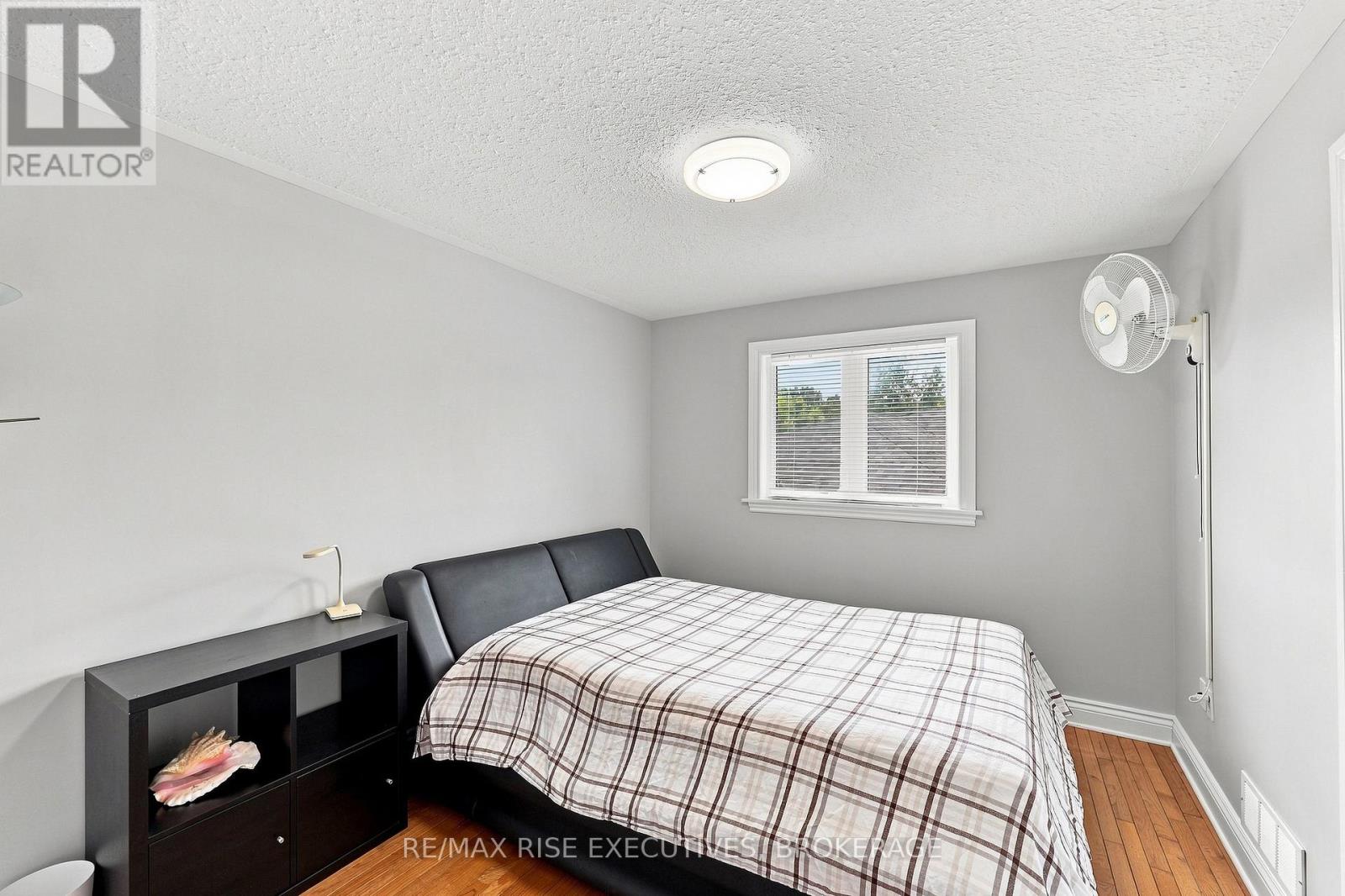 700 MELROSE STREET - Image 29