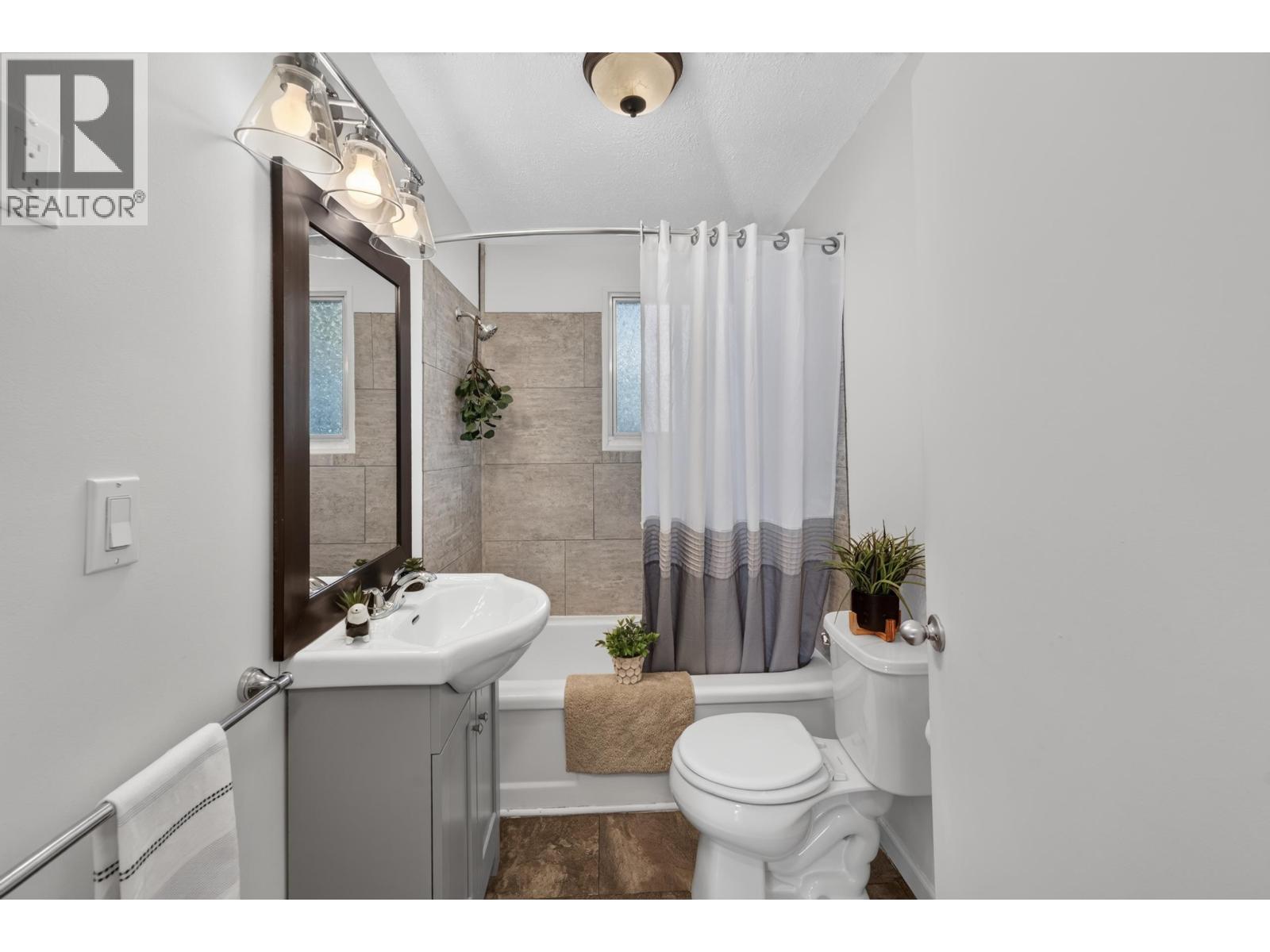 10211 110 AVENUE - Image 17