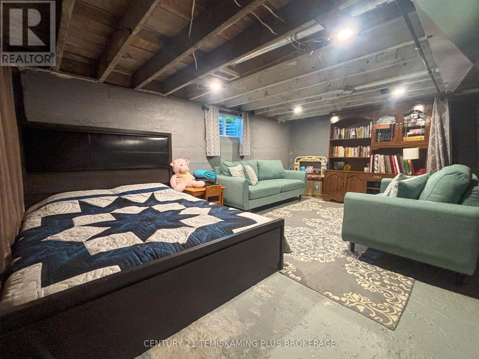 944403 MAYBROOK ROAD - Image 27
