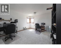 118 Dickins Close, Fort Mcmurray, AB T9K1X5 Photo 34