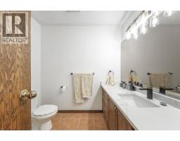 118 Dickins Close, Fort Mcmurray, AB T9K1X5 Photo 33