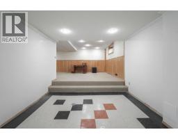 118 Dickins Close, Fort Mcmurray, AB T9K1X5 Photo 40
