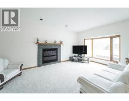 Den - 118 Dickins Close, Fort Mcmurray, AB T9K1X5 Photo 17