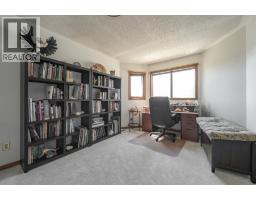 118 Dickins Close, Fort Mcmurray, AB T9K1X5 Photo 23