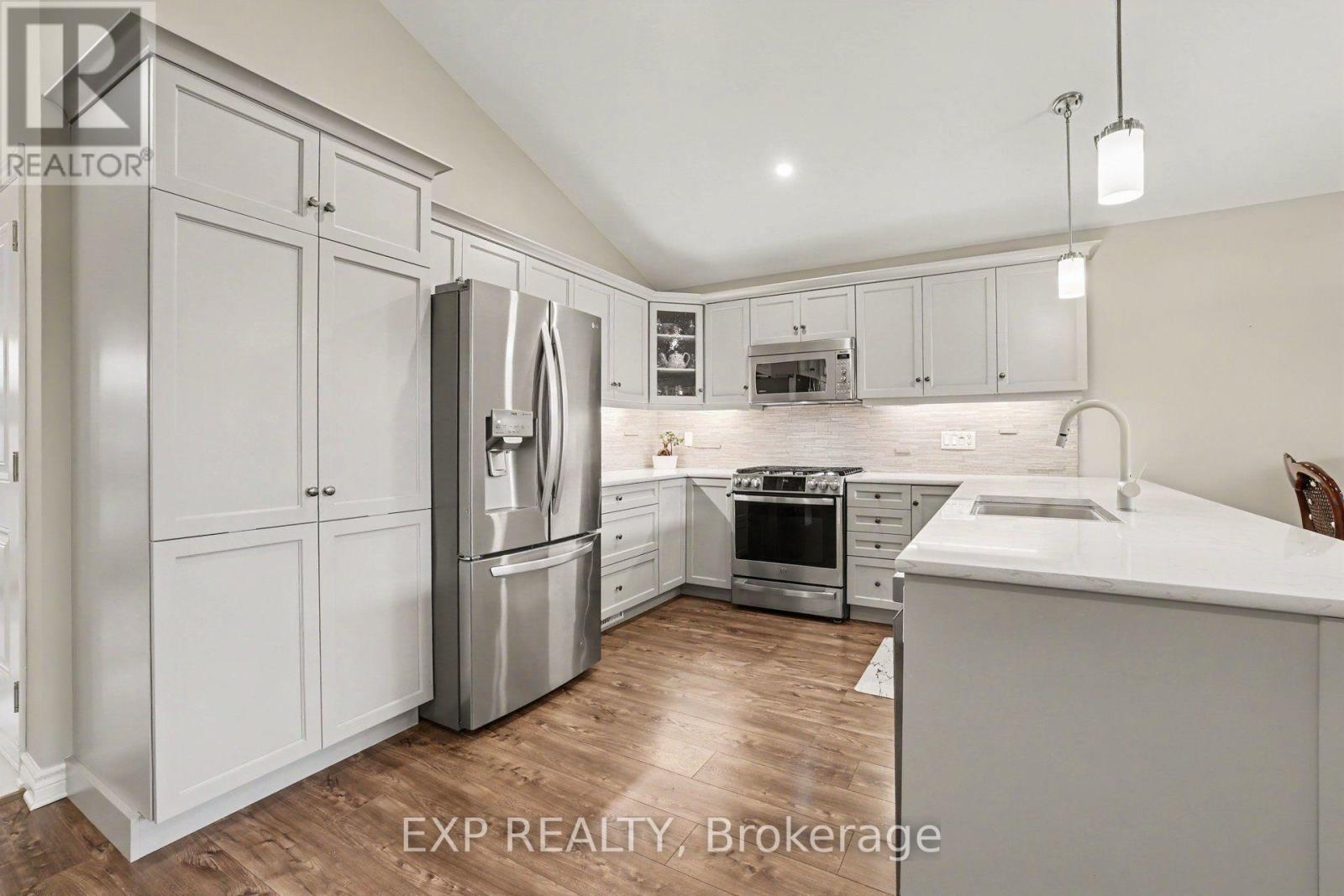 114 WALSH STREET - 11