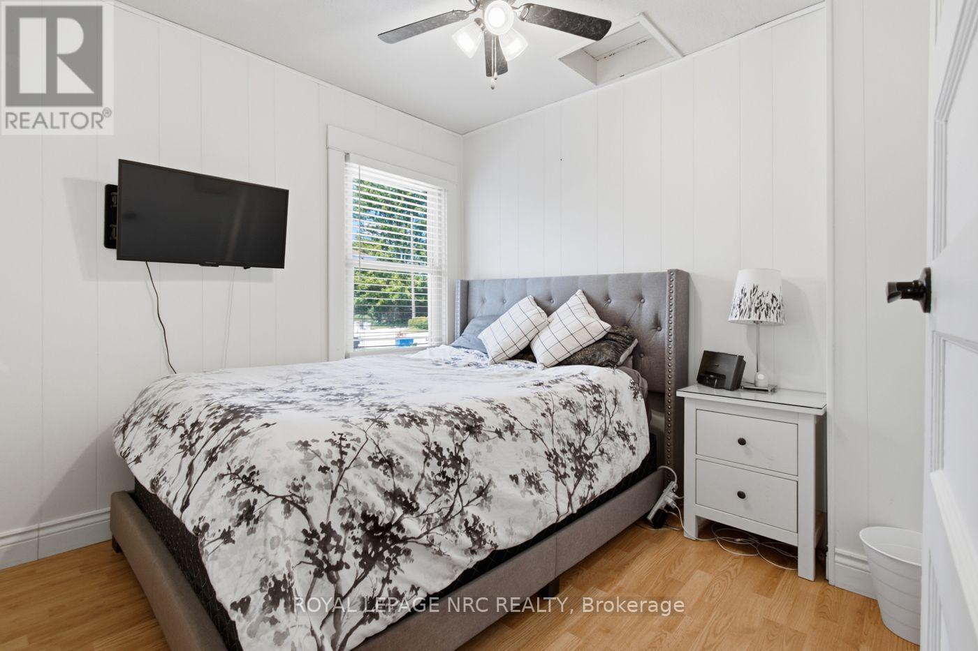 6422 ASH STREET - Image 17