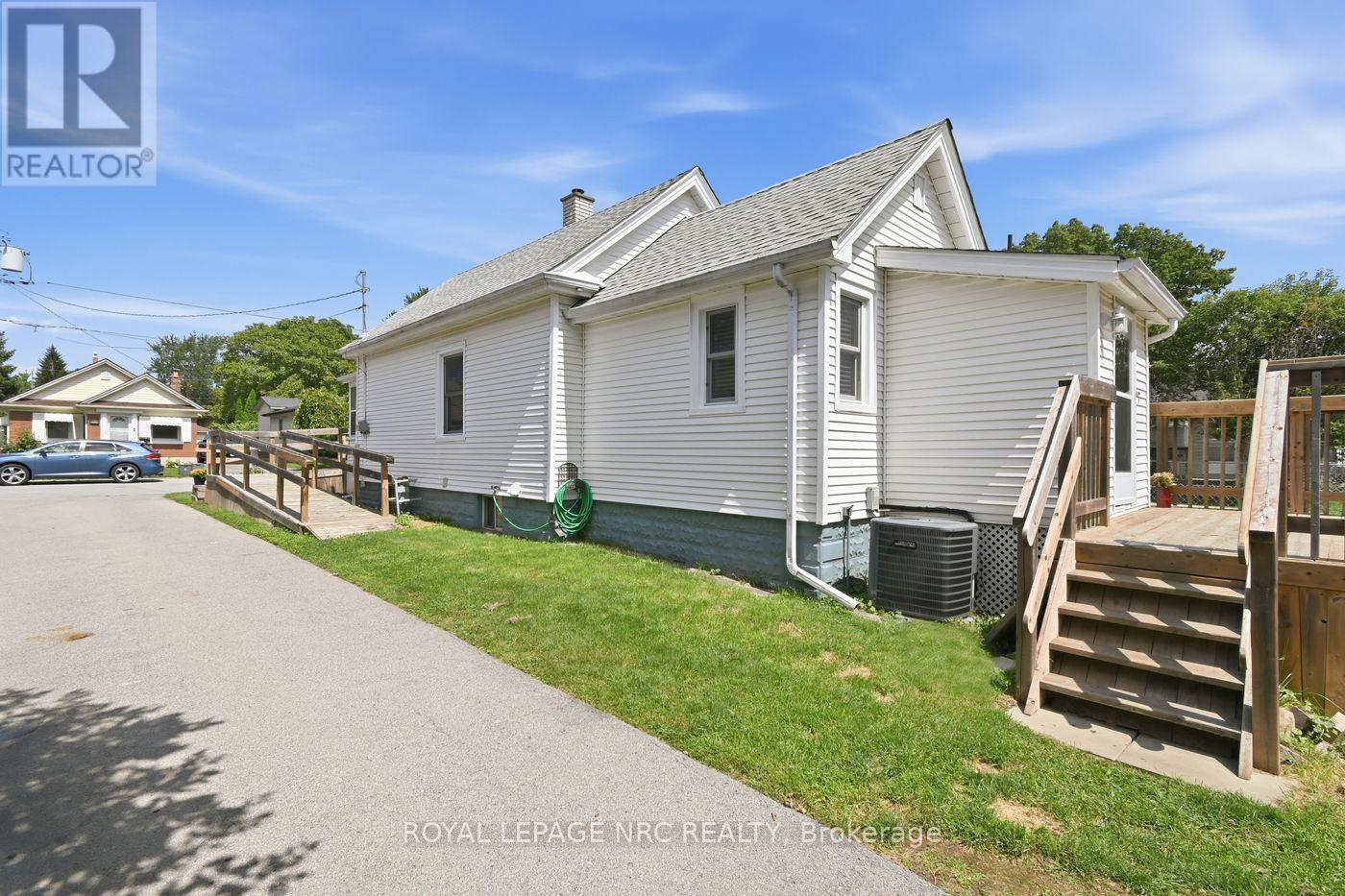 6422 ASH STREET - Image 38