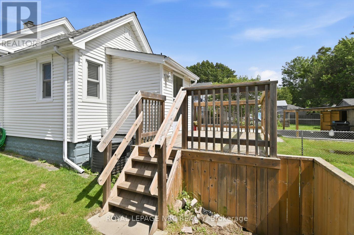 6422 ASH STREET - Image 43