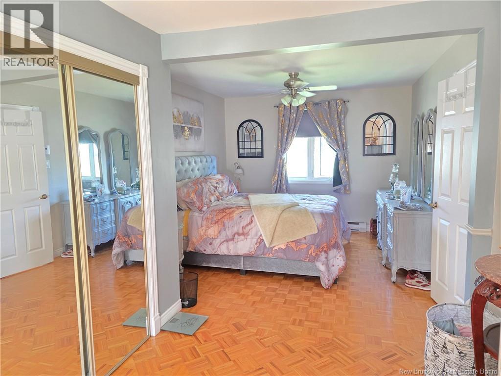 205 Francine - 11