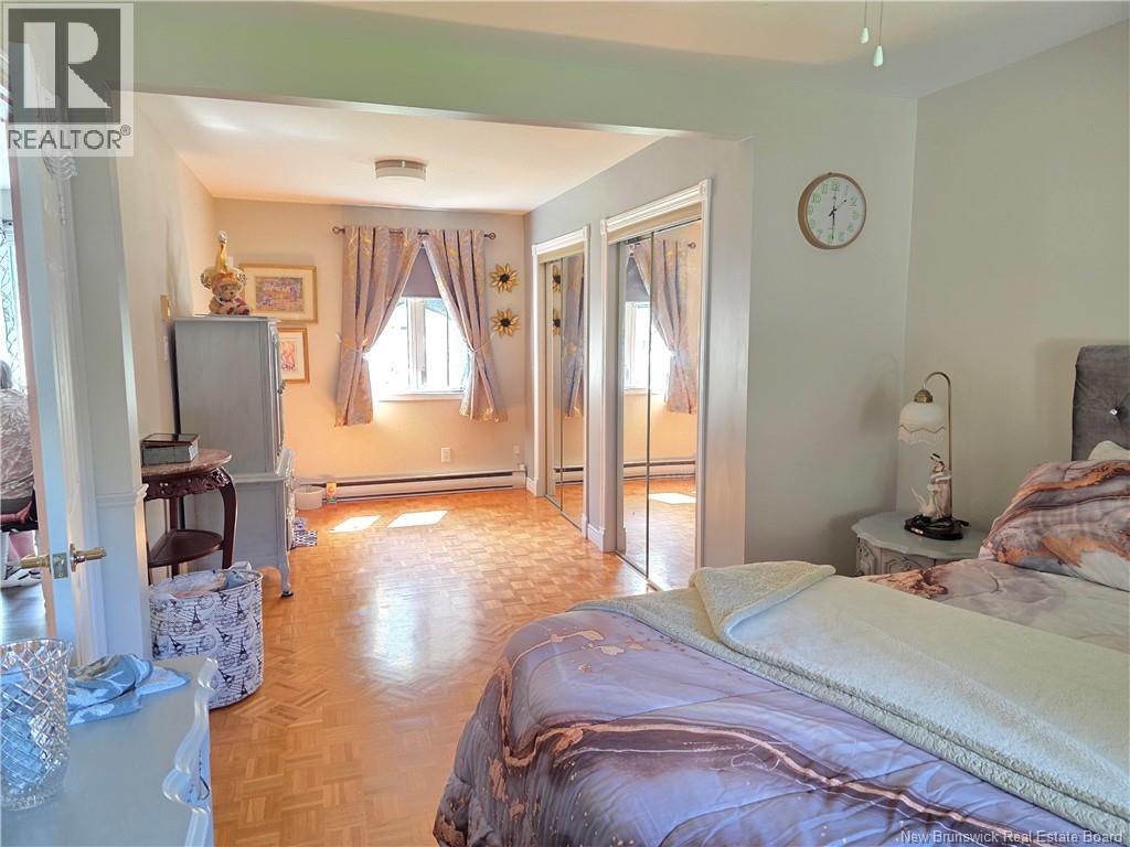 205 Francine - Image 12