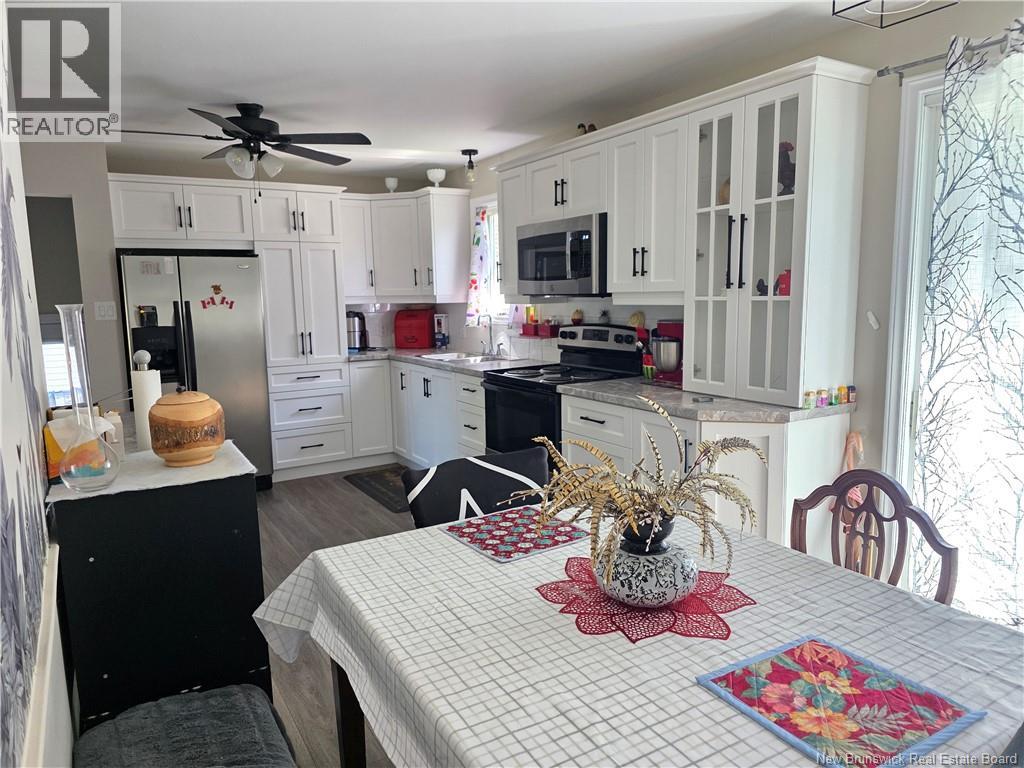 205 Francine - Image 13