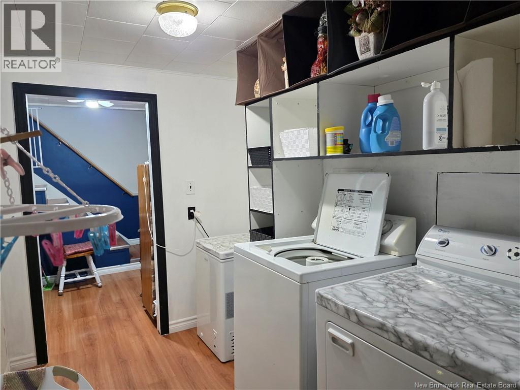 205 Francine - Image 21