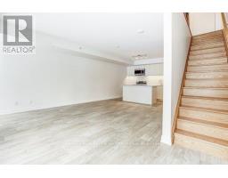 145 - 39 Farmstead Road, Toronto, ON M2L2X2 Photo 12