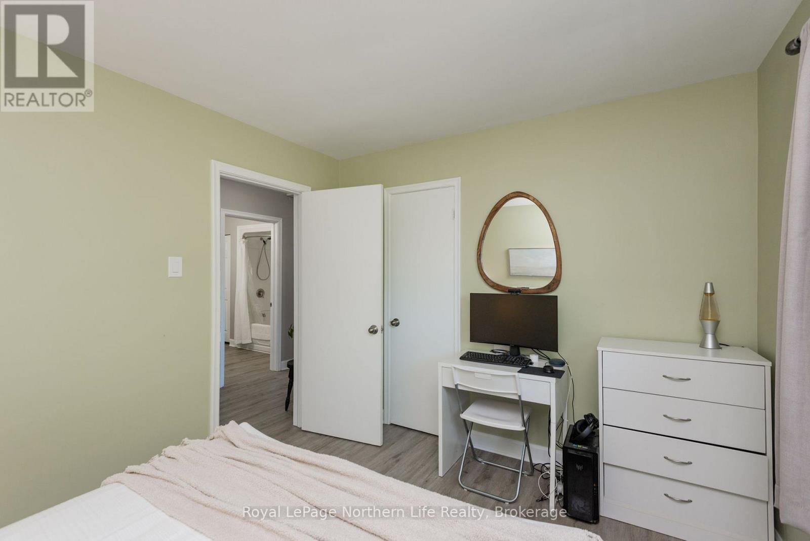 263 WESLEY AVENUE - Image 14