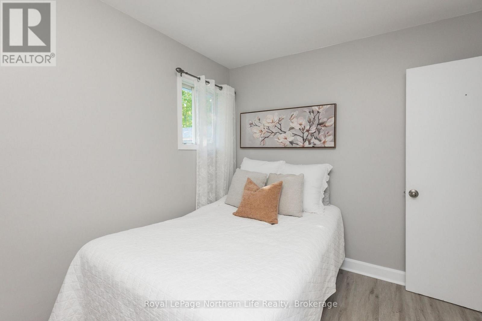263 WESLEY AVENUE - 17