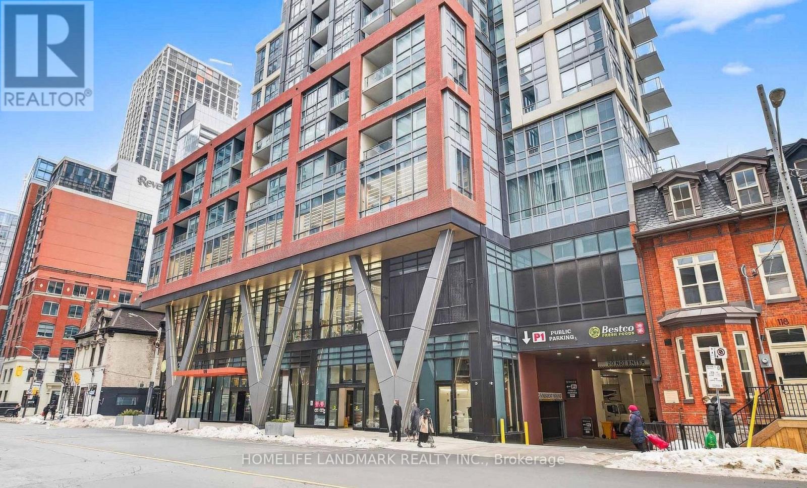 #5002 108 PETER STREET - 1
