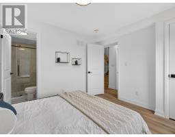 D - 5 Hopperton Drive, Toronto, ON M2L2S5 Photo 22