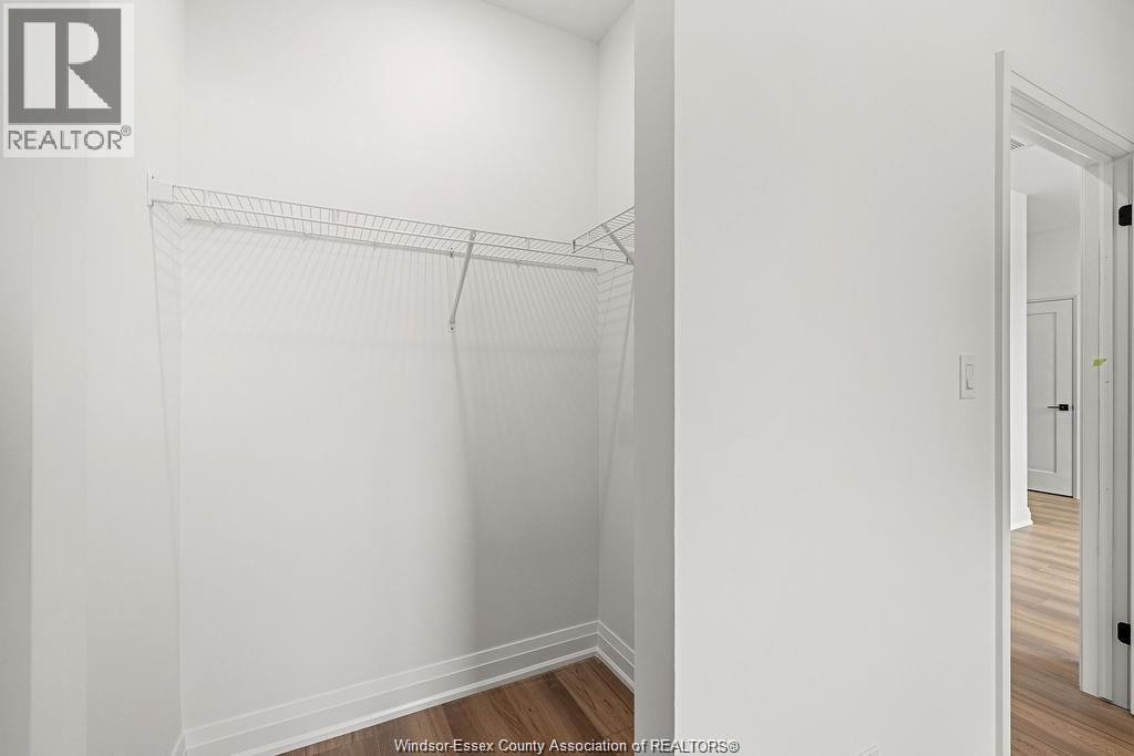 #212 4400 LAURIER PARKWAY - 29