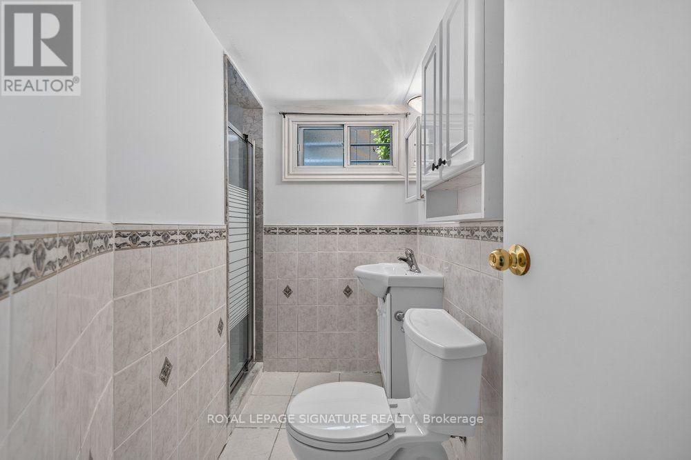 16 EARSWICK DRIVE - Image 32