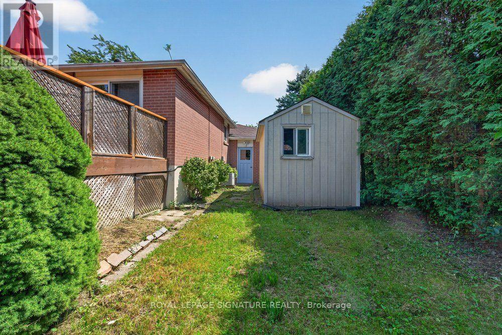 16 EARSWICK DRIVE - 43