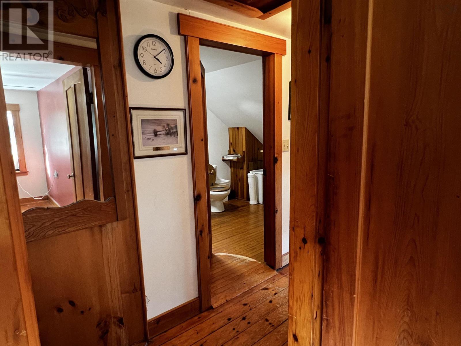 95 Campbell Jordan Road - 38