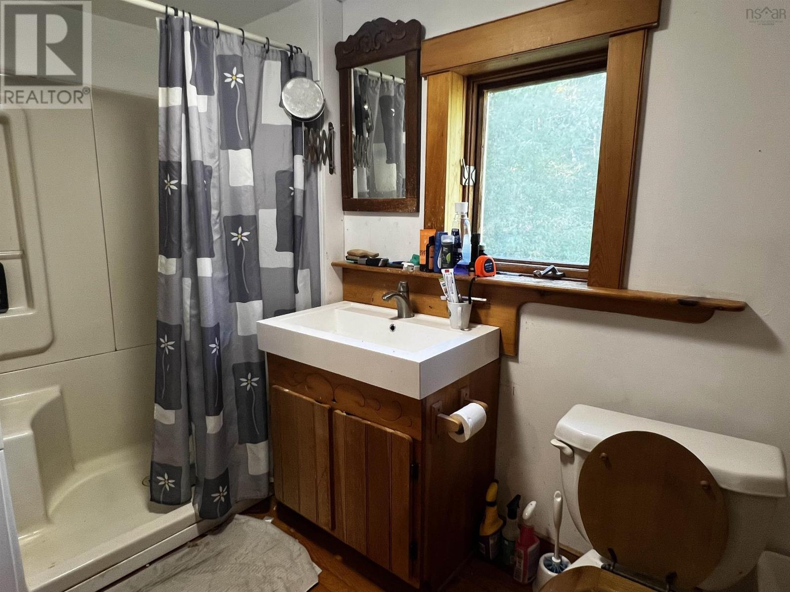 95 Campbell Jordan Road - 33