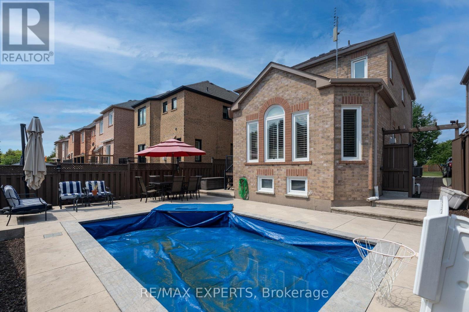 255 MATTHEW DRIVE - Image 32