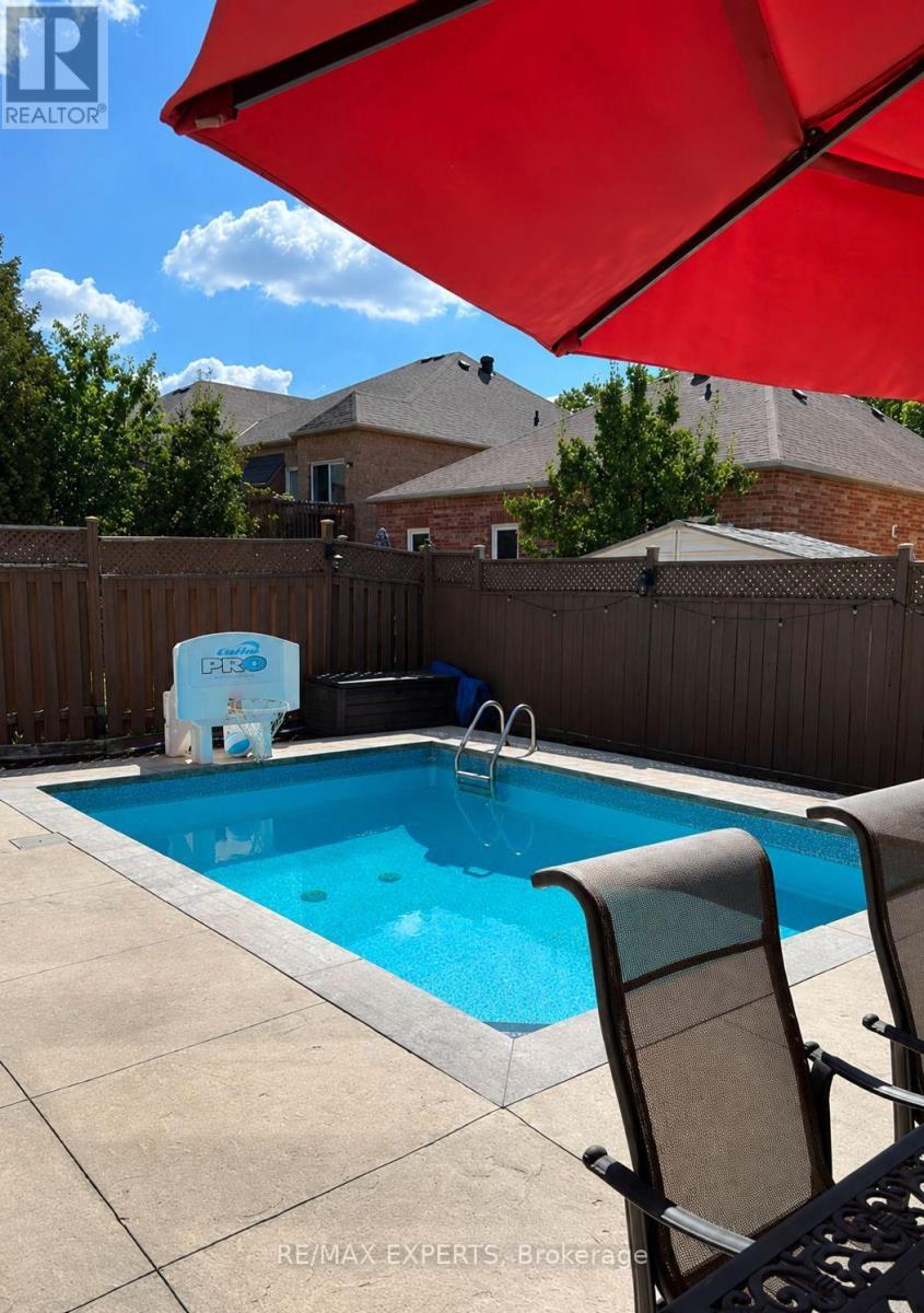 255 MATTHEW DRIVE - 41