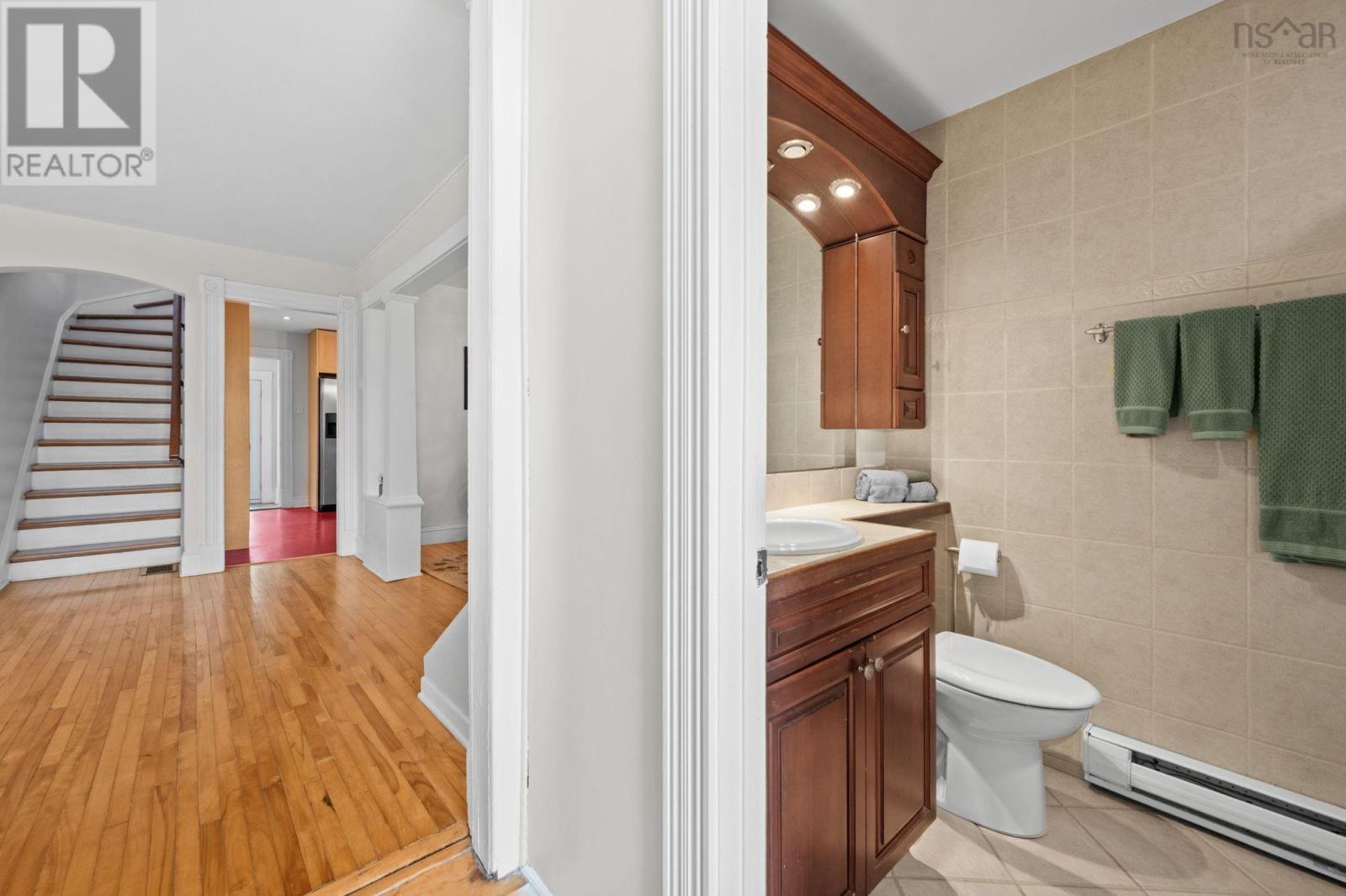 Property 21 of 41 of 54 Parkhill Road
