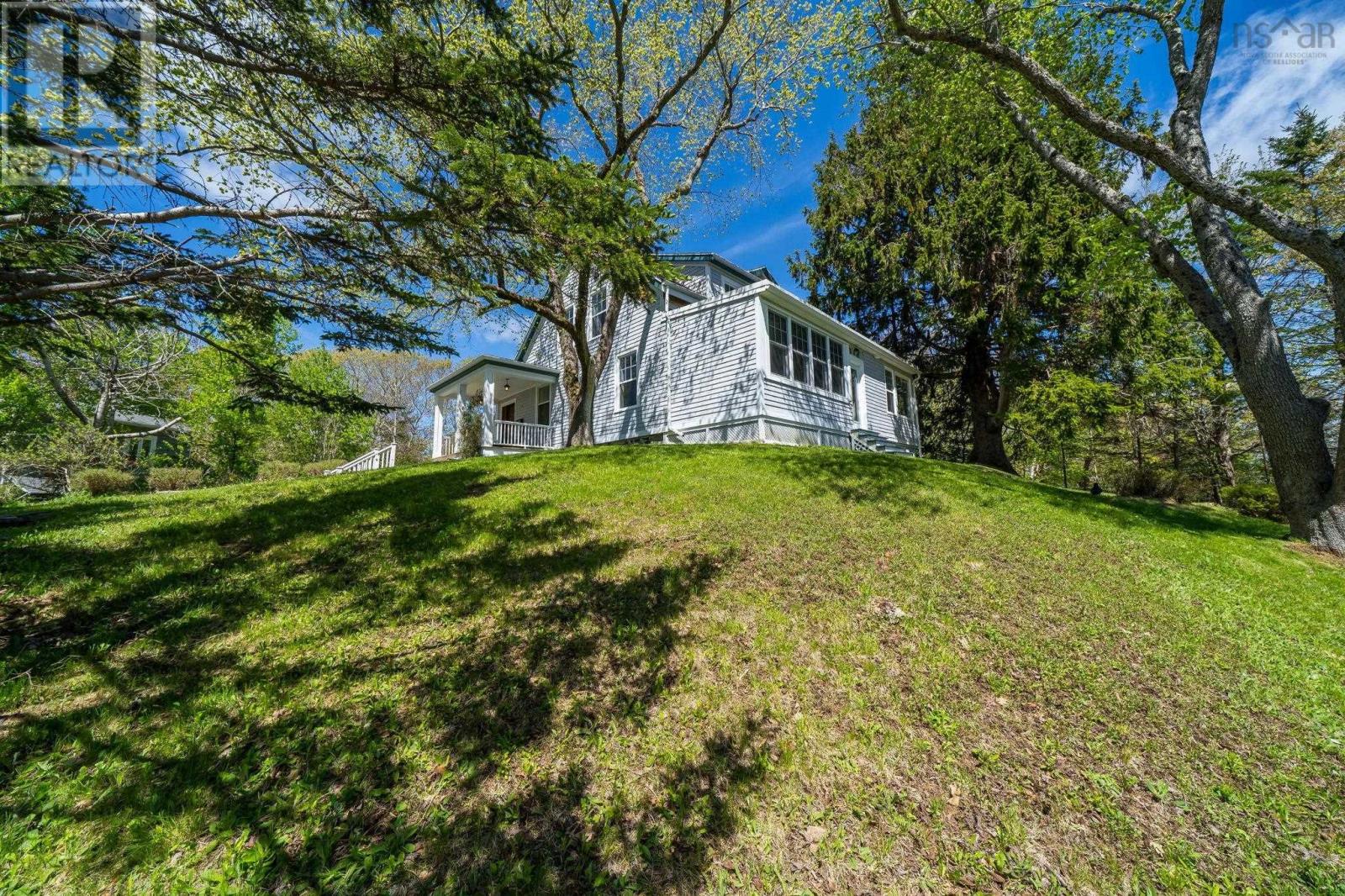 Property 34 of 41 of 54 Parkhill Road