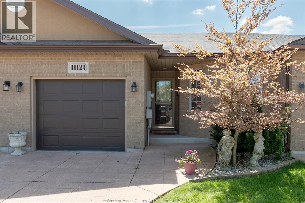 11123 SNOWCREST STREET - 33