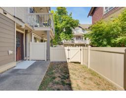 29 19560 68 Avenue, Surrey, BC V4N5Y5 Photo 33