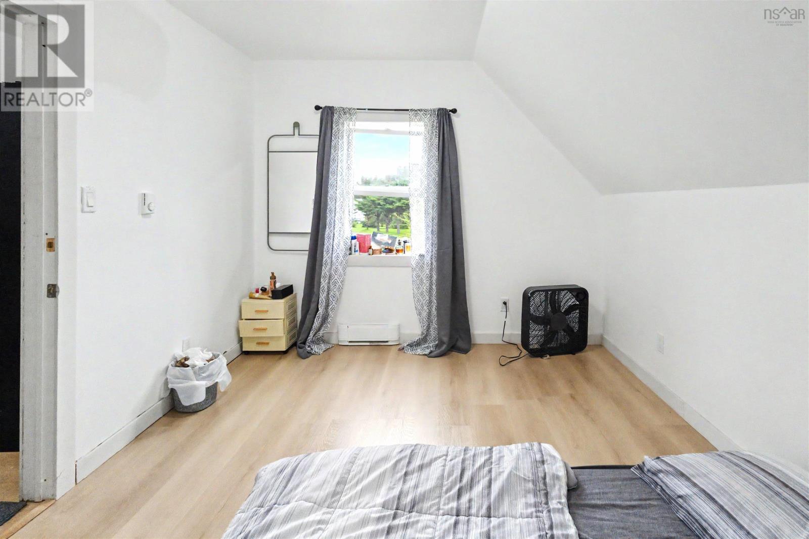 23 Doolans Lane - 13