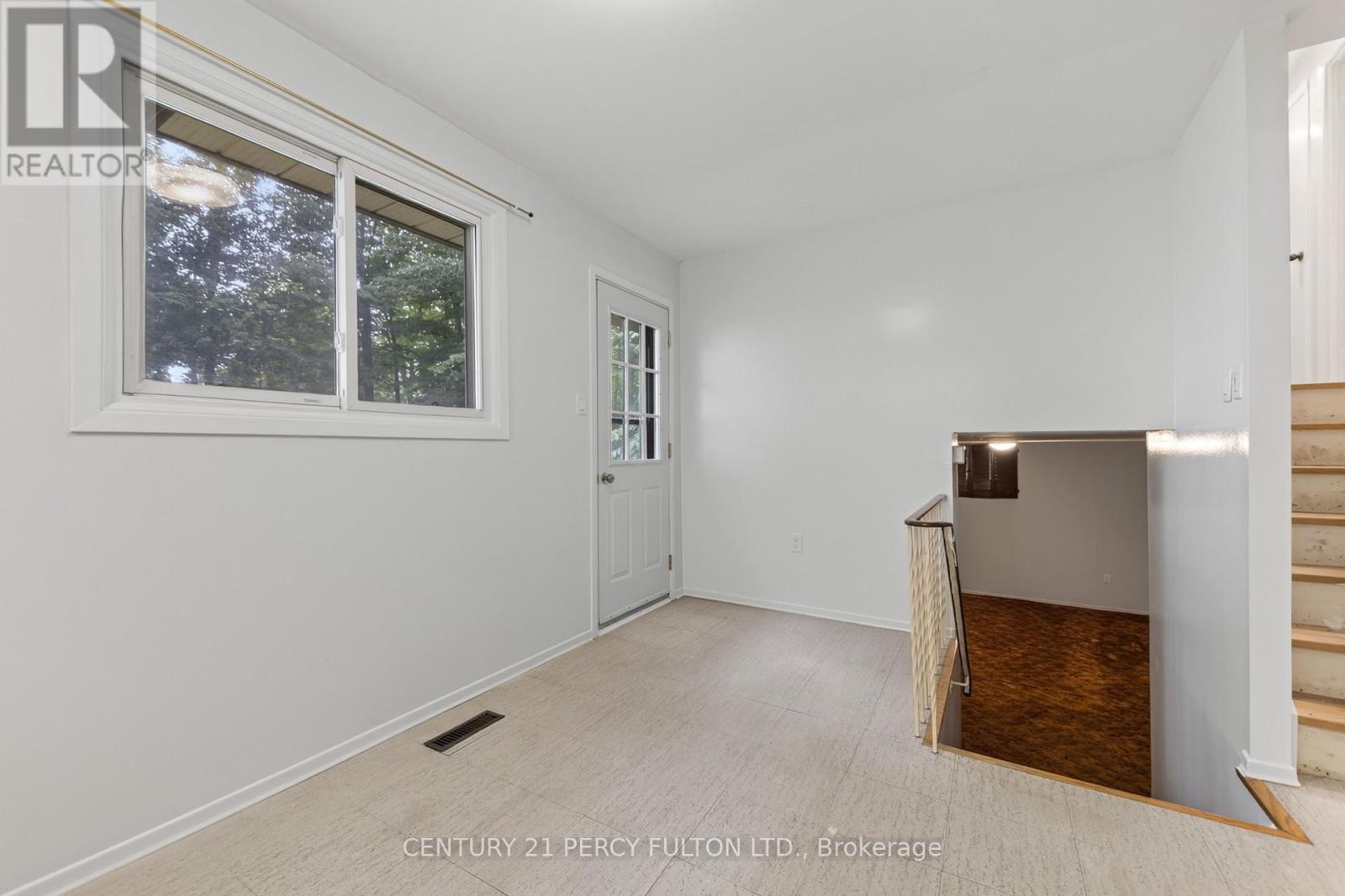 11 ALDERGROVE CIRCLE - Image 25