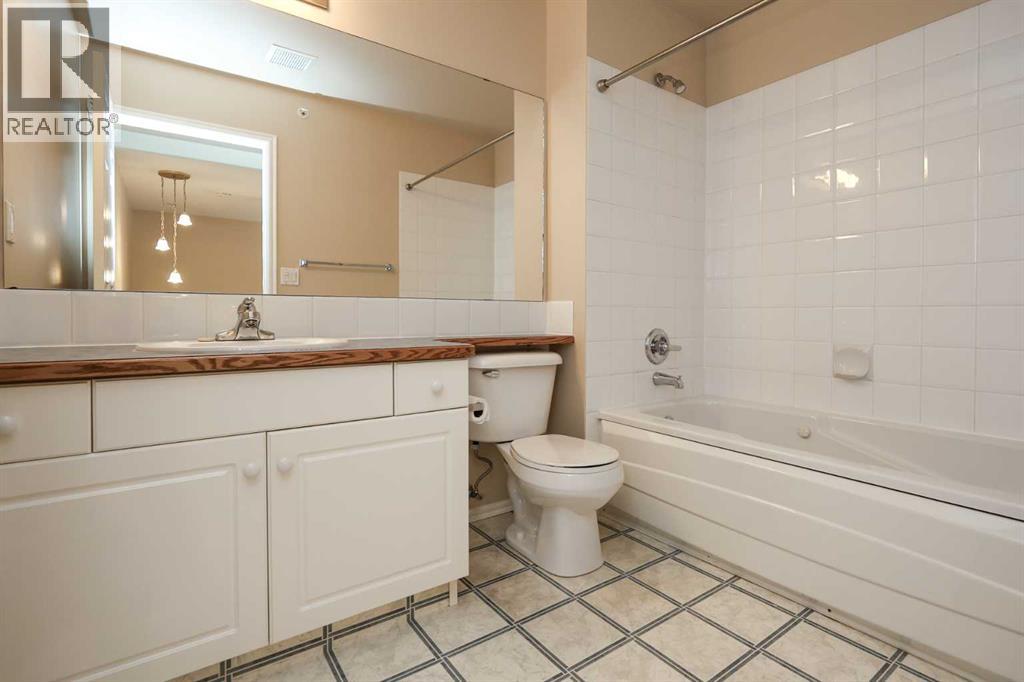#409 6118 53 Avenue - Image 36