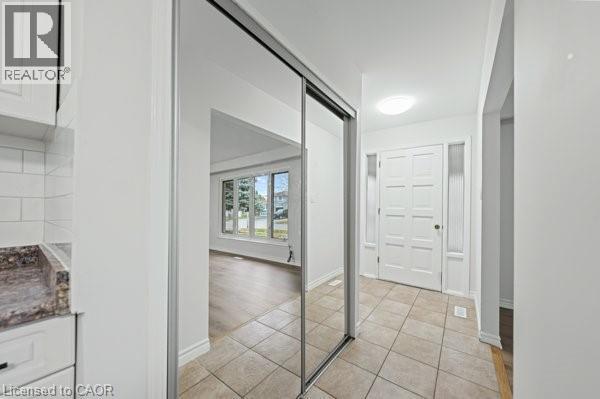 1206 VALENTINE Drive - 3
