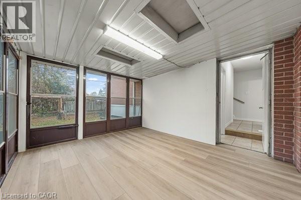 1206 VALENTINE Drive - Image 16