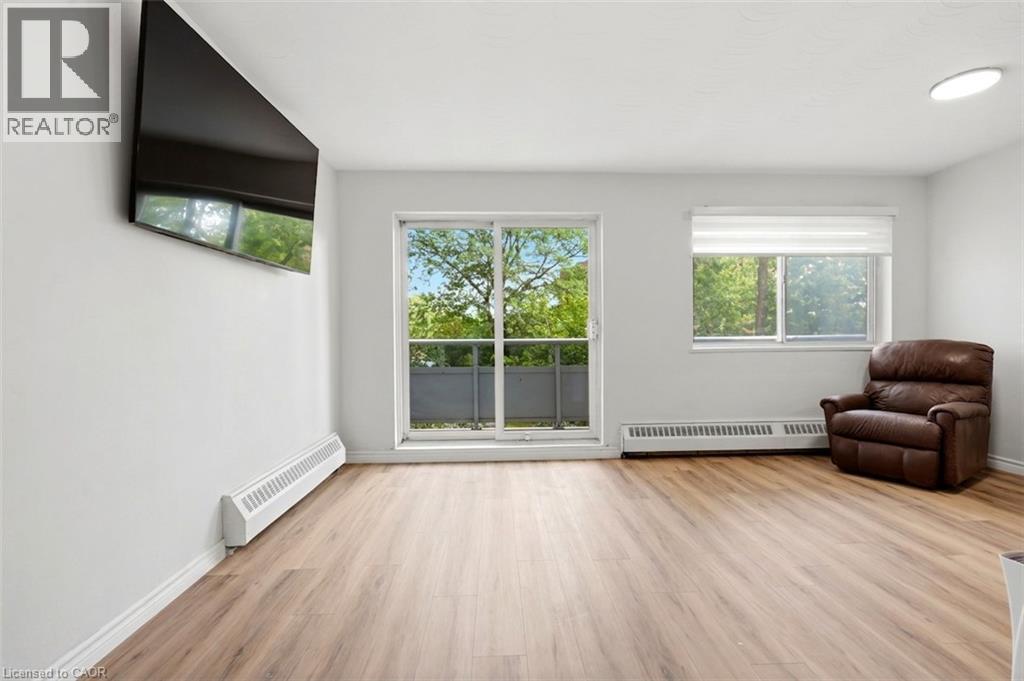 #17 785 BROWNS LINE Line - Image 9