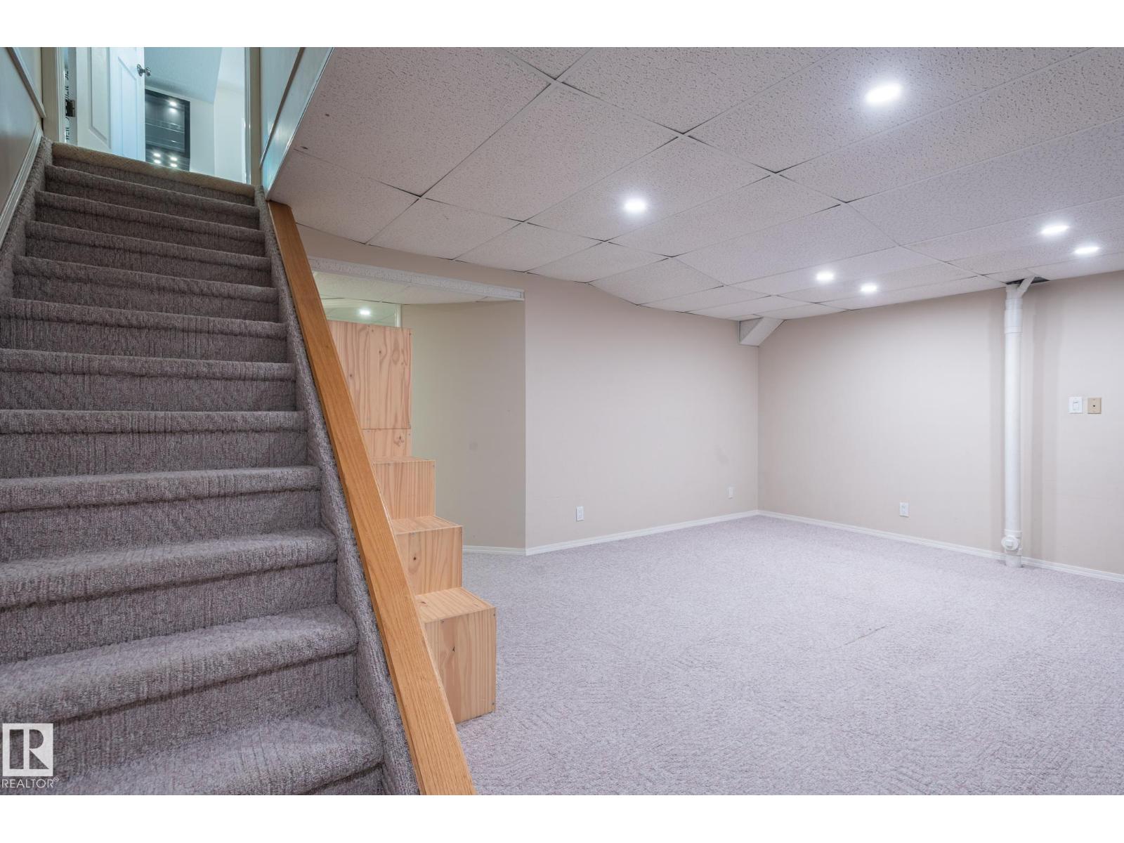 13 CANYON DR - 49